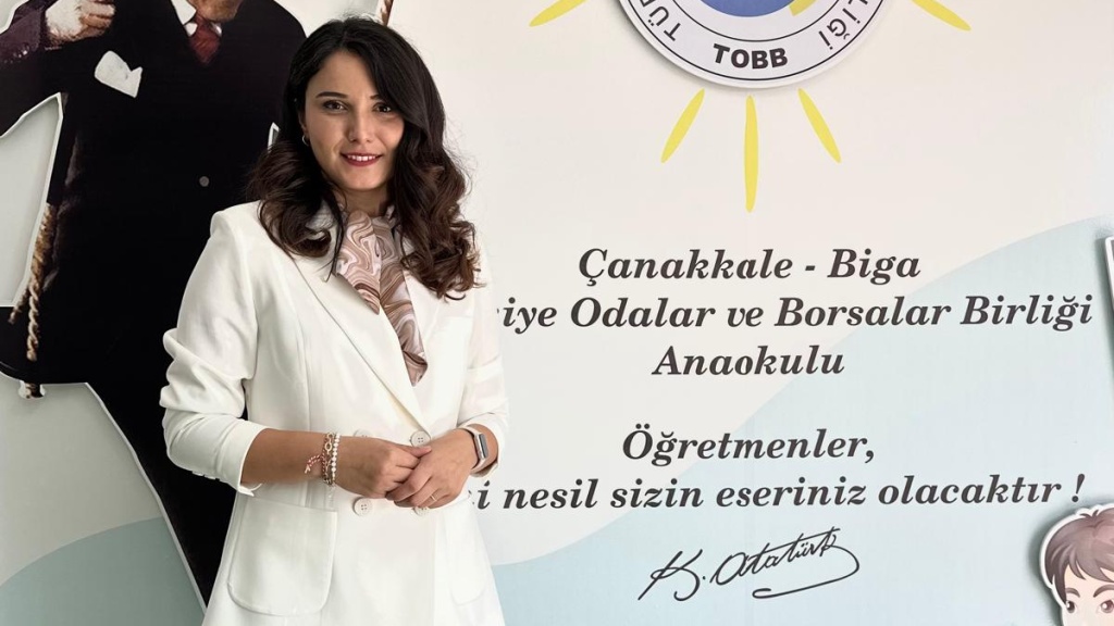 Simge KÖMÜRCÜ - Okul Müdür Yardımcısı